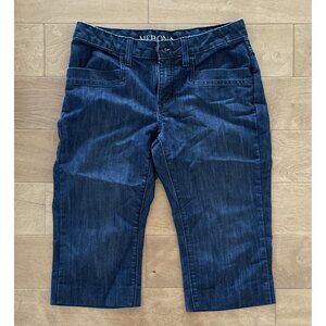 Merona Women’s Dark Blue Mid Rise Capri Denim Jeans Size 8